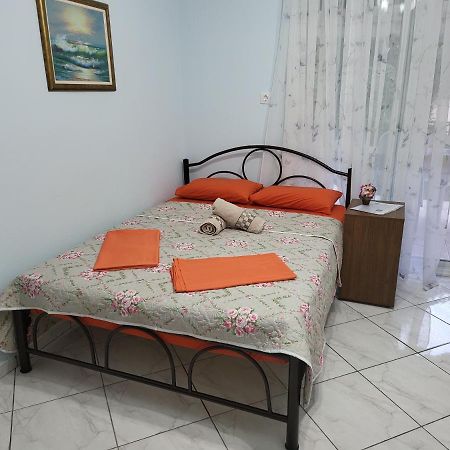Thea Sea Apartment Nea Moudania Exterior foto